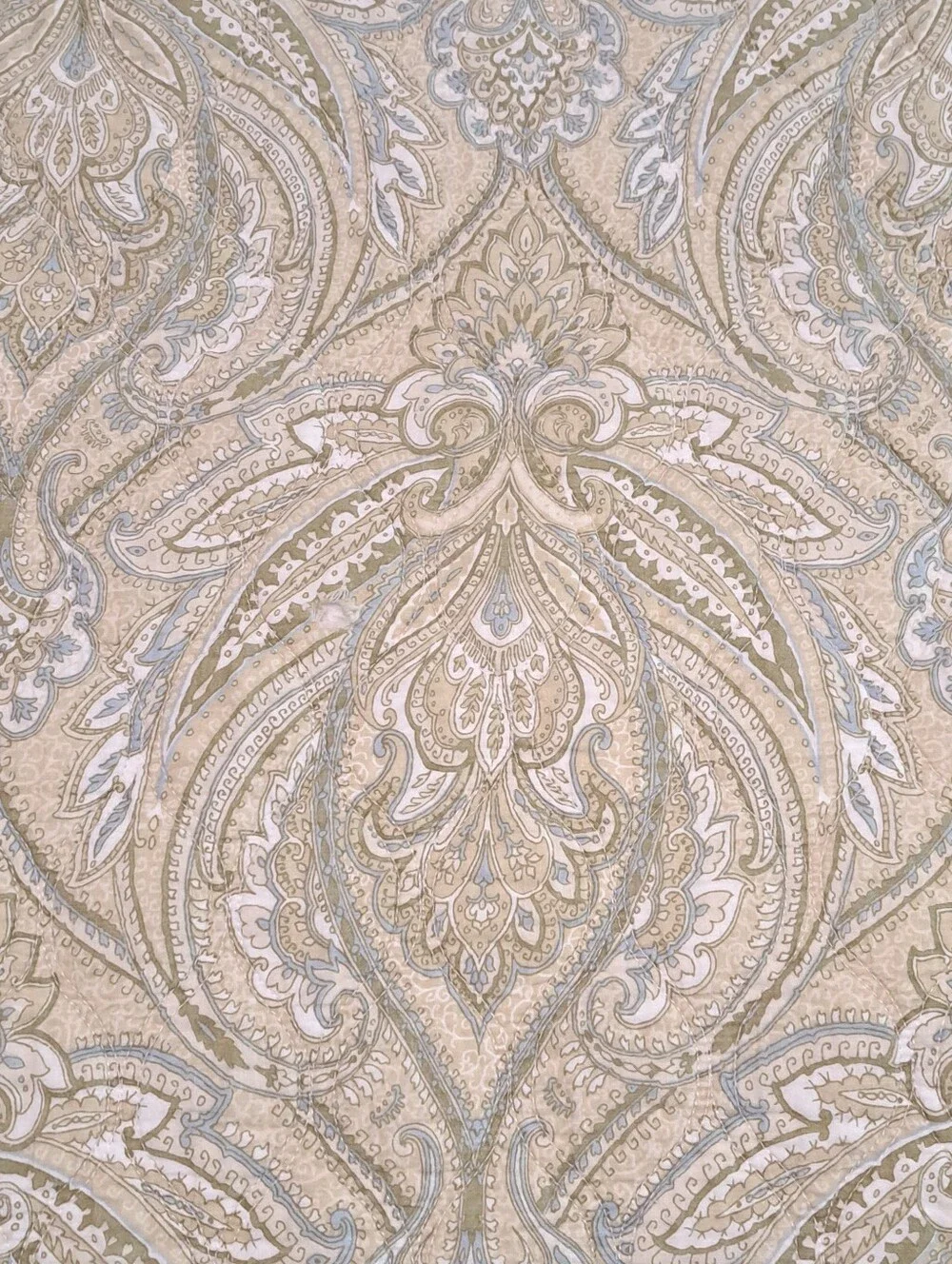 Paisley Reversible Quilt 80